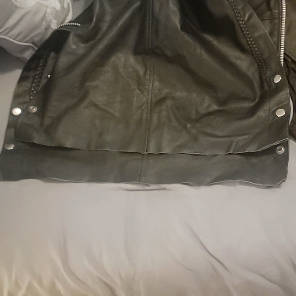 Leather Chaps - Picture 7 of 7